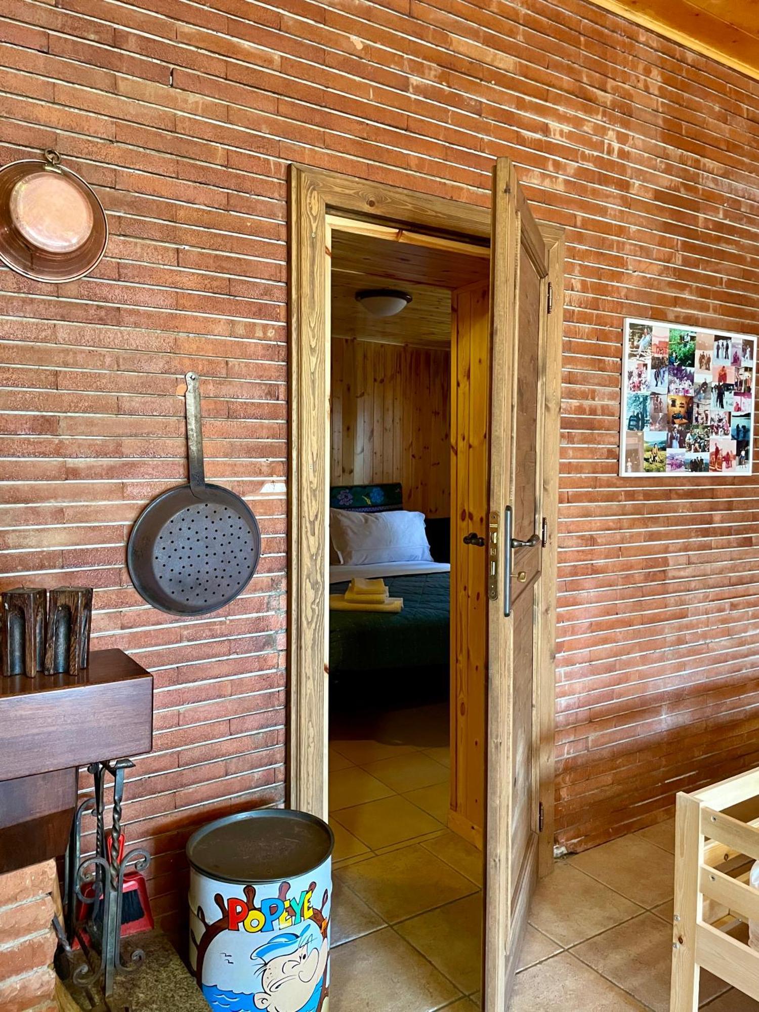 Chalet Natura La Taverna Dei 3 Porcellini Cavaliere  Exterior photo
